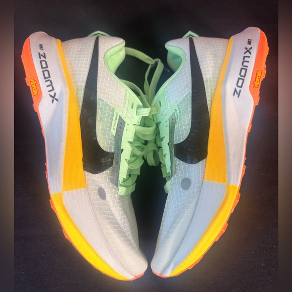 Nike Ultrafly Trail Beige Green Orange Women Size 7 - Picture 3 of 5